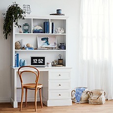 Desk Hutches & Accessories