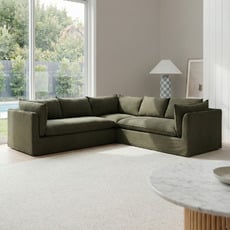 Selecting the Perfect &lsquo;Big Family&rsquo; Sofa for Your 2026 Home