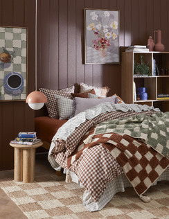 Chessboard Spot