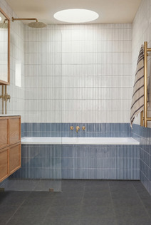 Blue & White Kitkat Bathroom