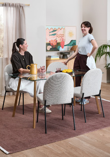 Daily Casual Dining