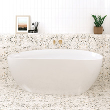 Dayo Acrylic Free-Standing Bath