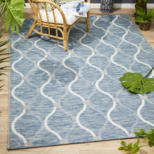 Blue & Natural Trellis Flat-Woven Indoor/Outdoor Rug