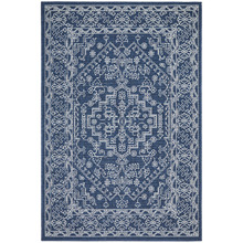 Navy & White Traditional Power-Loomed Indoor/Outdoor Rug