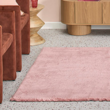 Rose Cleo Ultra Plush Machine Washable Rug