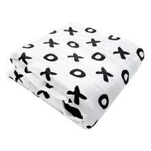 Amani Bebe Organic 4 Kisses Blanket Tic Tac Toe