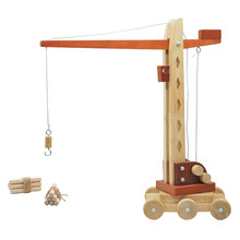 Q Toys Wooden Tower Crane