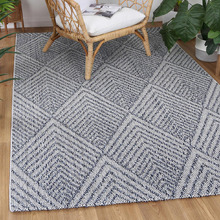 Lelepa Naka Flat Weave Indoor/Outdoor Runner