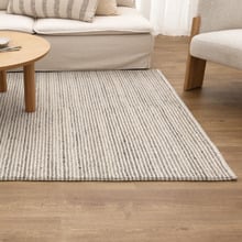 Pebble Lucia Hand-Woven Wool Rug