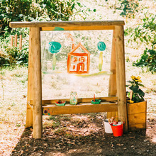 Discovery Paint & Create Easel