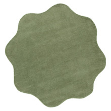 Olive Effie Hand-Tufted Scalloped Shaped Rug