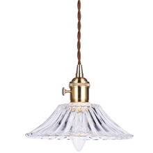 Gold Vintage-Style Fleur Pendant Light
