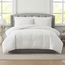 Off White Trailing Laurissa Quilt Cover Set