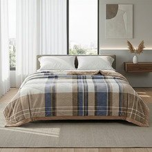 Grid Finlo Large Velvet Blanket