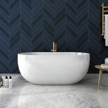 Amalfi Free Standing Acrylic Bath