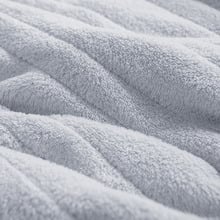 Coral Fleece Heated Throw