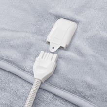 Coral Fleece Heated Throw