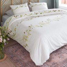 White Pasture Cotton Quilt Cover Set