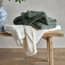 Serene Faux Fur Throw