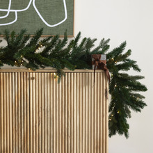 Aspen Fir Pre-lit Garland
