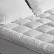 900GSM Plush Overfilled Quilted Mattress Topper