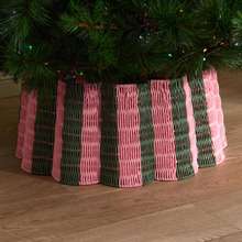62cm Striped Scallop Christmas Tree Skirt