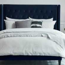 Stamford Winged Chesterfield Velvet King Bedhead