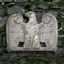 Vinay Eagle Wall Statue