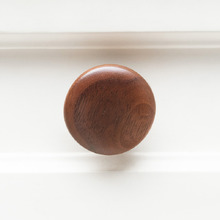 Loch Walnut Wood Round Cabinet Knob