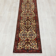 Finch Hand-Knotted Wool Runner