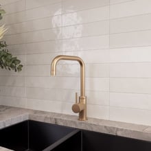 Round Kitchen Sink Mixer With Square Gooseneck