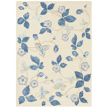 Cream Wild Strawberry Hand-Tufted Rug