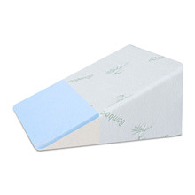 Bamboo-Blend Wedge Pillow