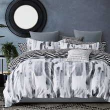 Jaxon Microfibre Reversible Quilt Cover Set