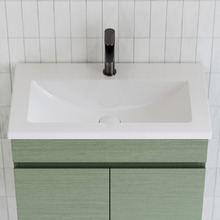 Ensuite Composite Countertop with Single Integrated Basin