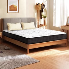 Lucy Bonnell Spring Mattress