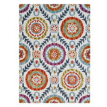 Ivory Vine Hand-Tufted Wool Rug
