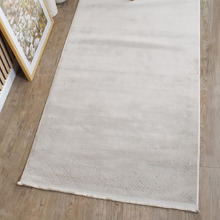 Beige Liora Runner
