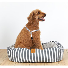 Hamptons Stripe 4 Seasons Cotton Round Dog Bed