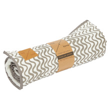 Wave Fleece Dog Blanket