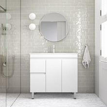 Bianca 900mm Gloss White Vanity With Integrated Basin