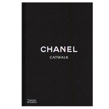 Chanel: Catwalk by Patric Mauries