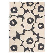 Unikko Hand-Tufted Indoor/Outdoor Rug
