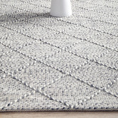 Network Rugs Noah Geometric Wool Rug
