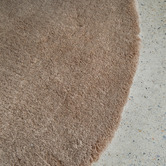 Network Rugs Oyster Cleo Ultra Plush Machine Washable Round Rug