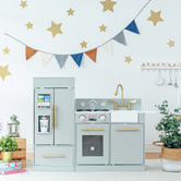 Bay Shore Living Teamson Kids Little Chef Chelsea Modern Play Kitchen