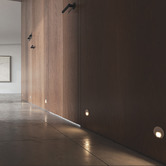 Globe Luxe Lighting Aura Aluminium Round 240V Low-Level Recessed LED Wall Light