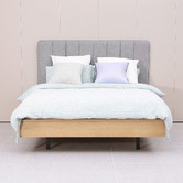 Evergreen Home Avery Oak Wood Queen Bed Frame