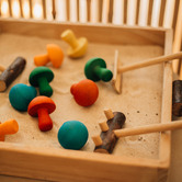 Q Toys Q Toys Sand Tray &amp; Play Set