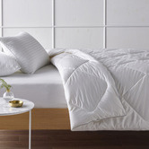 Accessorize Premium Australian Superwash Wool Winter Quilt